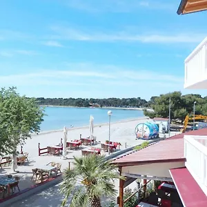 Mark - 10 M From Sea Apartment